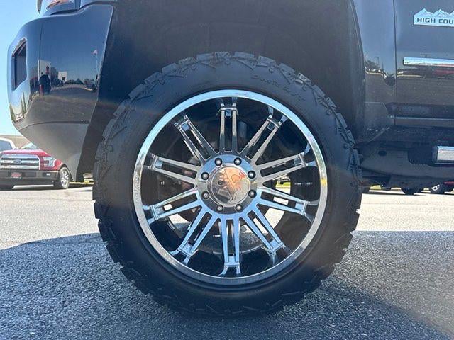 2017 Chevrolet Silverado High Country