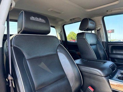 2017 Chevrolet Silverado High Country