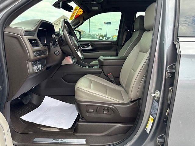 2022 GMC Yukon SLT