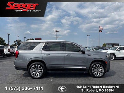 2022 GMC Yukon SLT