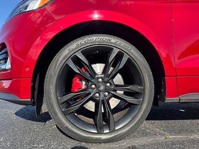2020 Ford Edge ST