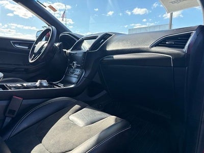 2020 Ford Edge ST