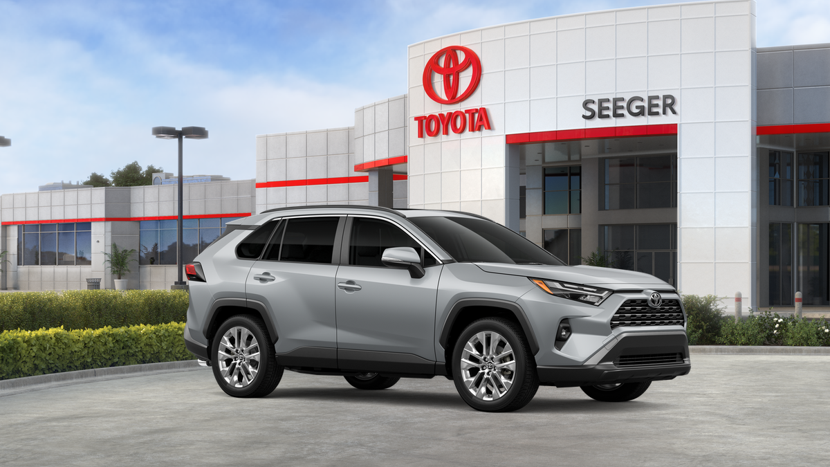 2025 Toyota RAV4 XLE Premium