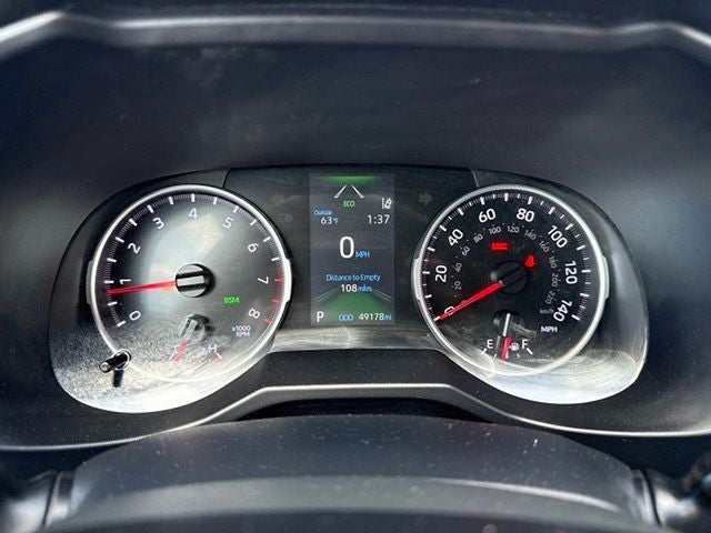 2022 Toyota RAV4 XLE