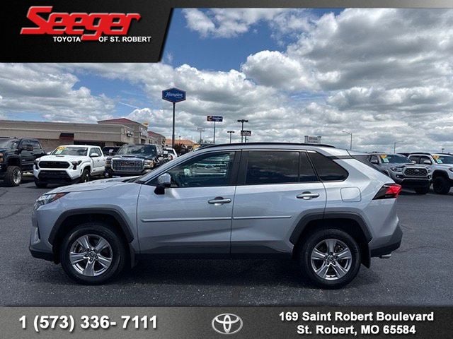2022 Toyota RAV4 XLE