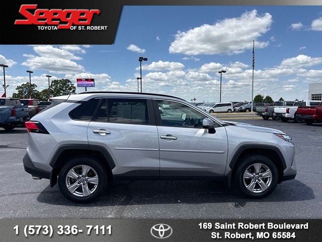 2022 Toyota RAV4 XLE