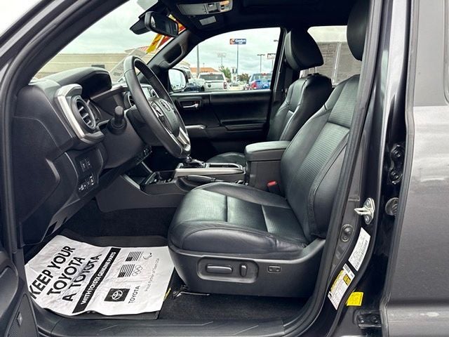 2021 Toyota Tacoma Limited V6