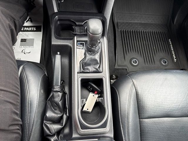 2021 Toyota Tacoma Limited V6