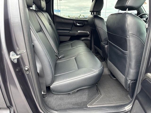2021 Toyota Tacoma Limited V6