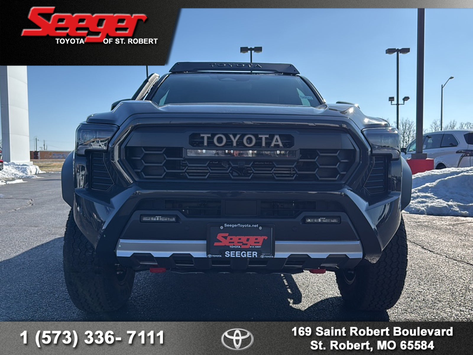 2025 Toyota Tacoma i-FORCE MAX Trailhunter