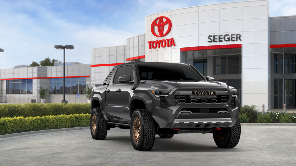 2025 Toyota Tacoma i-FORCE MAX Trailhunter