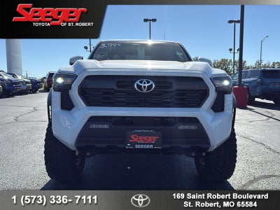 2025 Toyota Tacoma i-FORCE MAX TRD Off-Road i-FORCE MAX