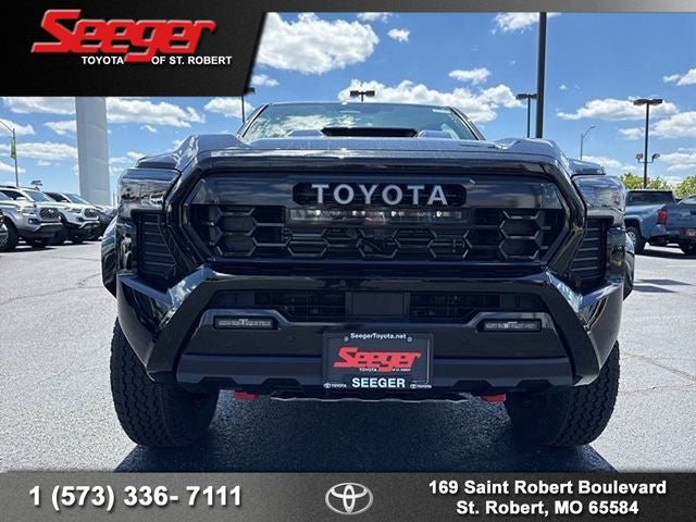 2026 Toyota Tacoma i-FORCE MAX TRD Pro