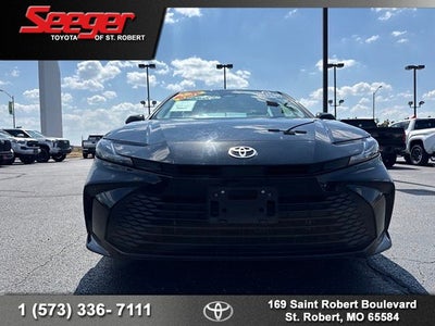 2025 Toyota Camry LE