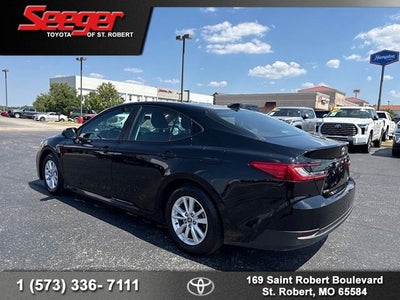 2025 Toyota Camry LE