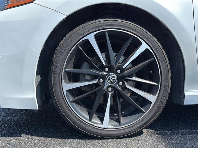 2020 Toyota CAMRY XSE