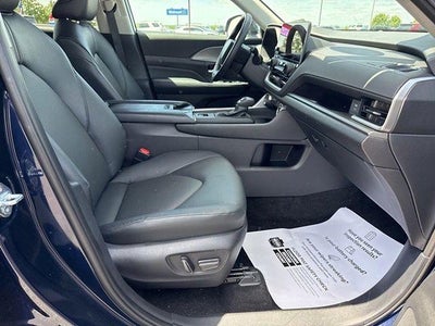 2025 Toyota GRAND HIGHLANDER XLE