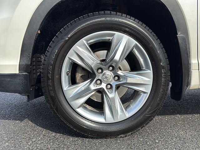 2015 Toyota HIGHLANDER Limited