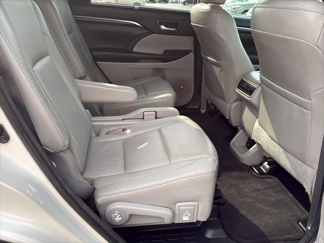 2015 Toyota HIGHLANDER Limited