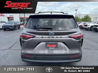 2021 Toyota SIENNA XLE AWD XLE 7 Passenger