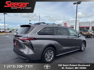 2021 Toyota SIENNA XLE AWD XLE 7 Passenger