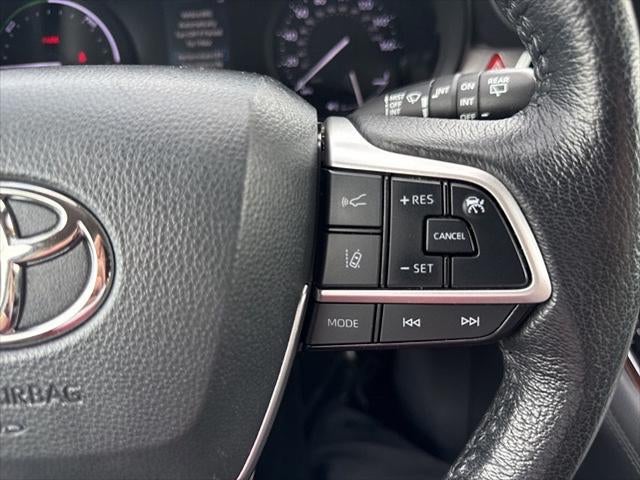 2021 Toyota SIENNA XLE AWD XLE 7 Passenger