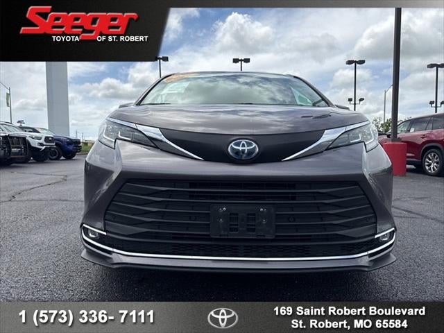 2021 Toyota SIENNA XLE AWD XLE 7 Passenger
