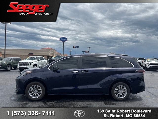 2023 Toyota Sienna XLE 7 Passenger