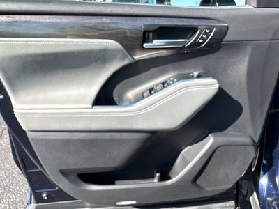 2025 Toyota Highlander Limited
