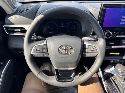 2026 Toyota Highlander Platinum