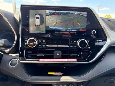 2026 Toyota Highlander Platinum