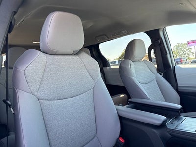 2026 Toyota Sienna LE
