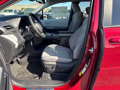 2026 Toyota Sienna LE