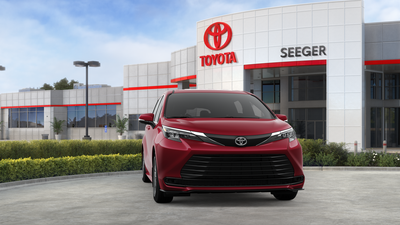 2026 Toyota Sienna LE