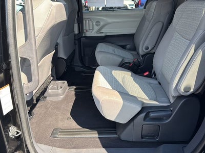 2024 Toyota Sienna LE 8 Passenger