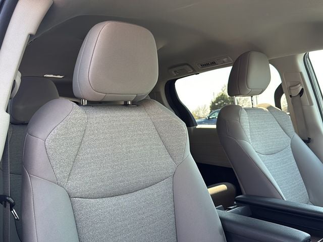 2024 Toyota Sienna LE 8 Passenger