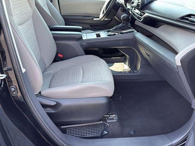 2024 Toyota Sienna LE 8 Passenger