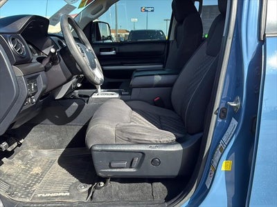 2019 Toyota TUNDRA 4X4 SR5 CrewMax