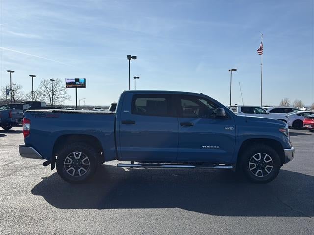 2019 Toyota TUNDRA 4X4 SR5 CrewMax