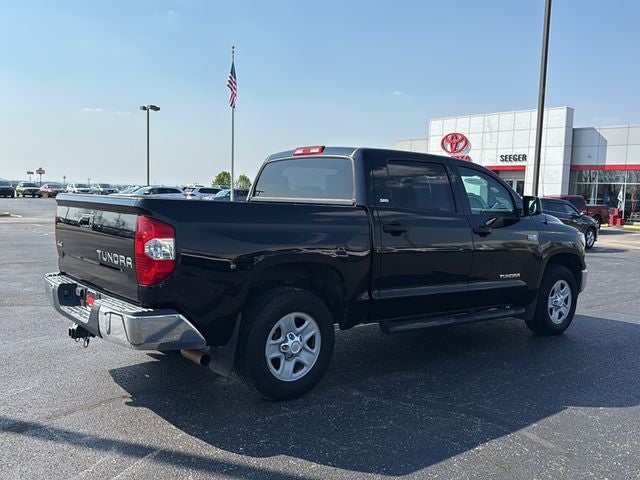 2018 Toyota TUNDRA 4X4 SR5