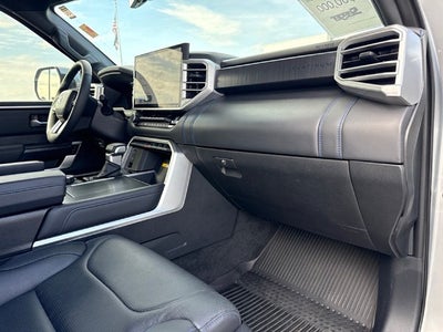 2023 Toyota Tundra Hybrid Platinum