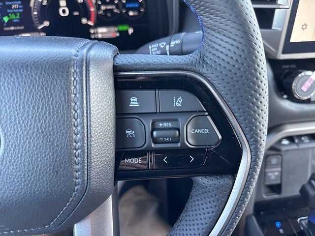 2026 Toyota Tundra i-FORCE MAX Platinum i-FORCE MAX