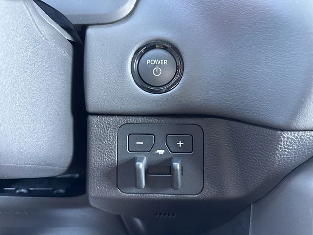 2026 Toyota Tundra i-FORCE MAX Platinum i-FORCE MAX