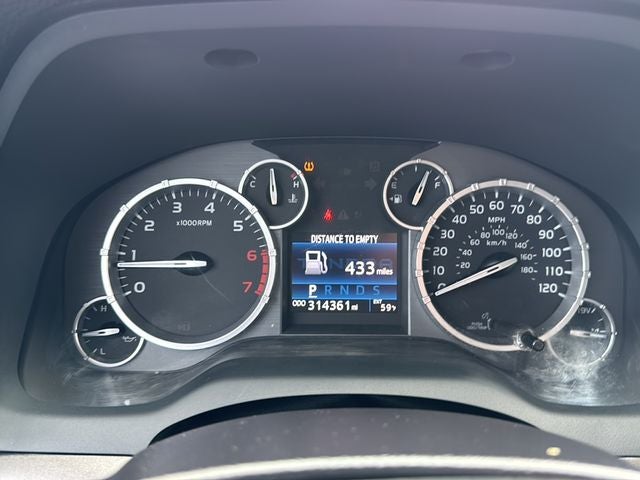 2016 Toyota TUNDRA 4X4 SR5