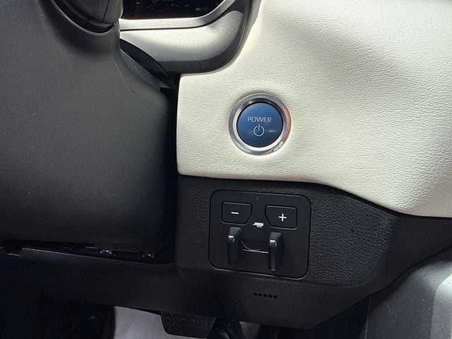 2023 Toyota Tundra Hybrid Capstone