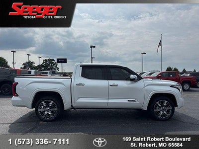 2023 Toyota Tundra Hybrid Capstone