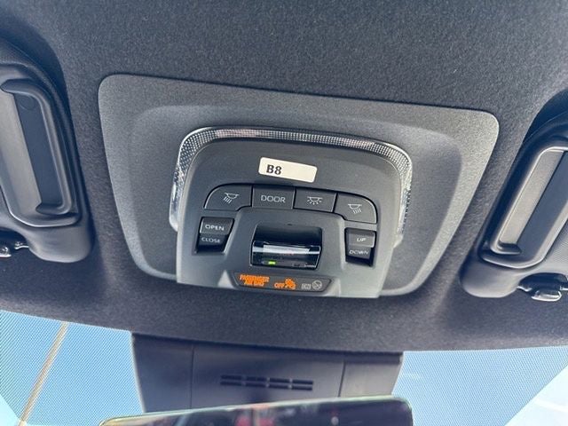 2026 Toyota Corolla Cross Hybrid XSE