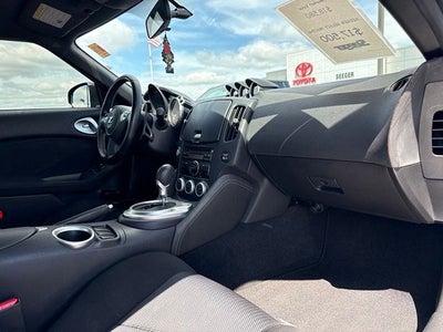2010 Nissan 370Z Base