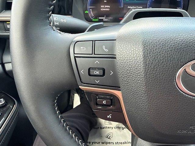 2025 Toyota Crown Signia Limited