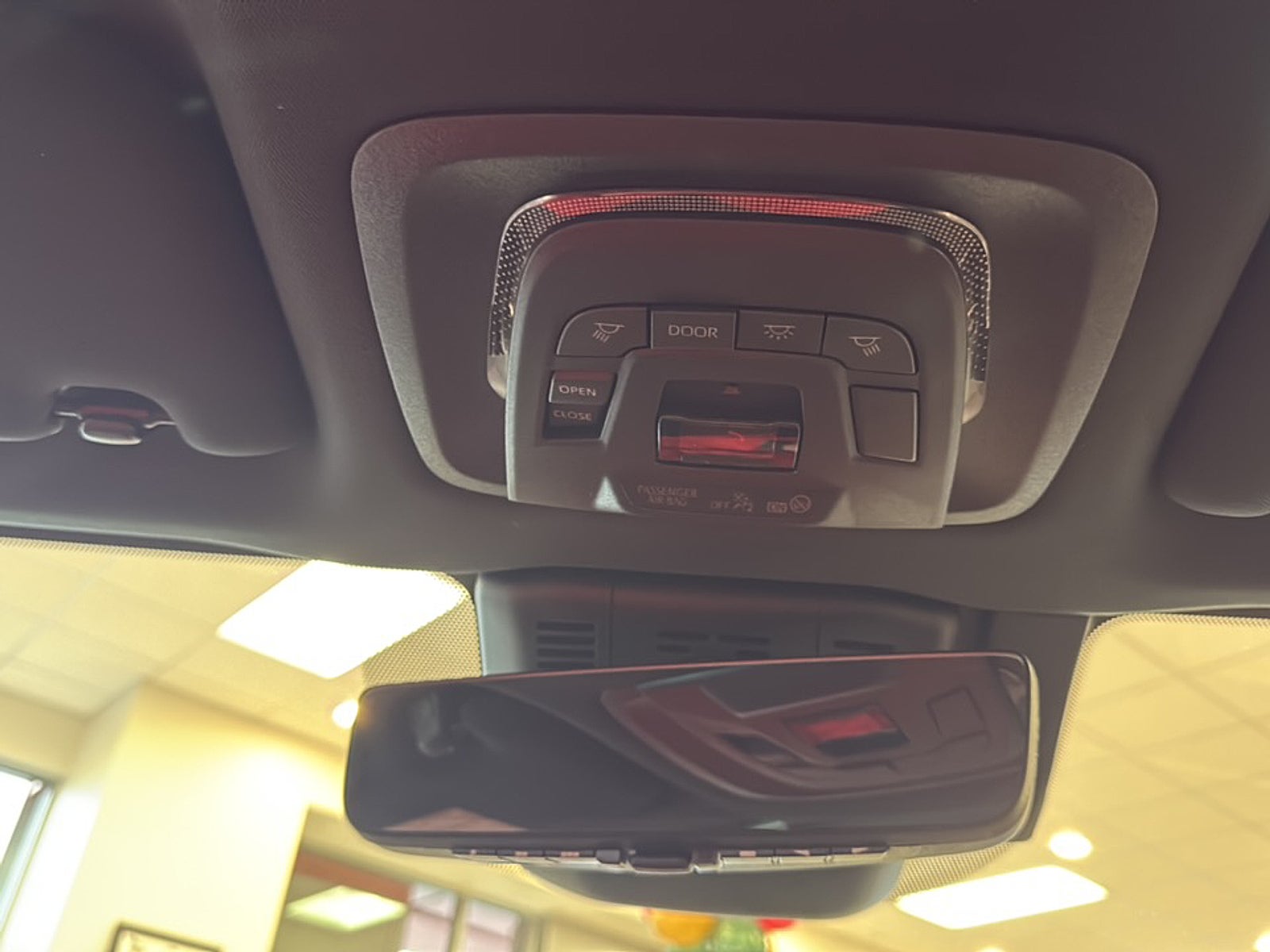 2025 Toyota Toyota Crown Signia Limited